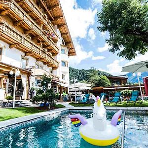Das AHT ALPINES LIFESTYLEHOTEL ADULTS ONLY ALPENHOTEL TYROL
